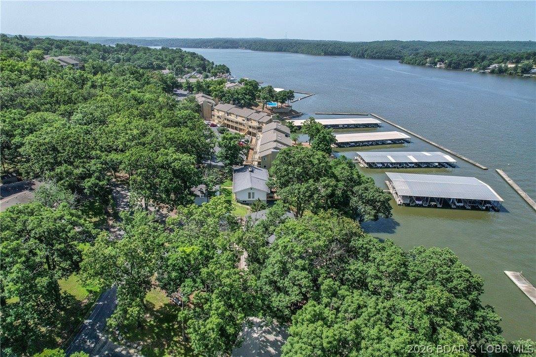 2437 Mohawk Lane, Osage Beach, MO 65065