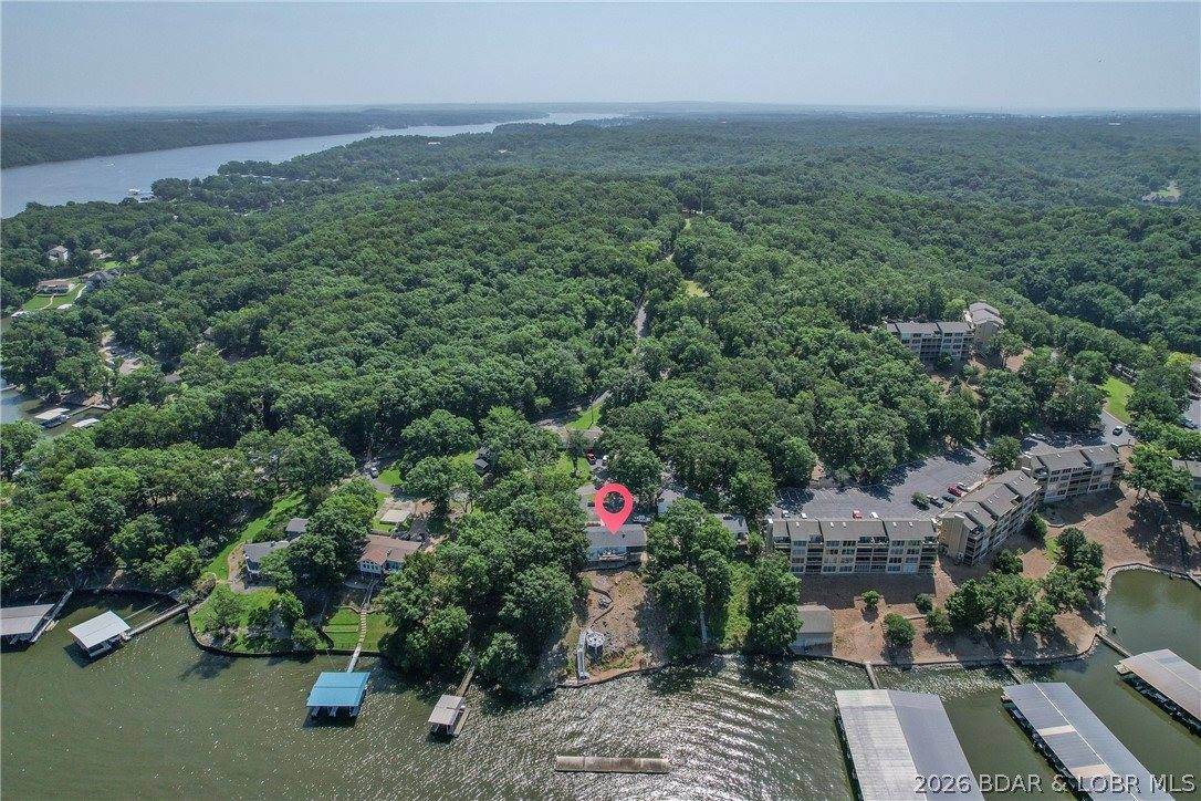 2437 Mohawk Lane, Osage Beach, MO 65065
