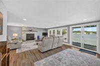 2437 Mohawk Lane, Osage Beach, MO 65065