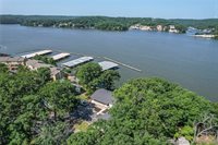 2437 Mohawk Lane, Osage Beach, MO 65065