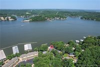 2437 Mohawk Lane, Osage Beach, MO 65065