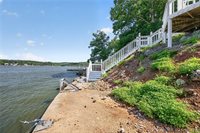 2437 Mohawk Lane, Osage Beach, MO 65065