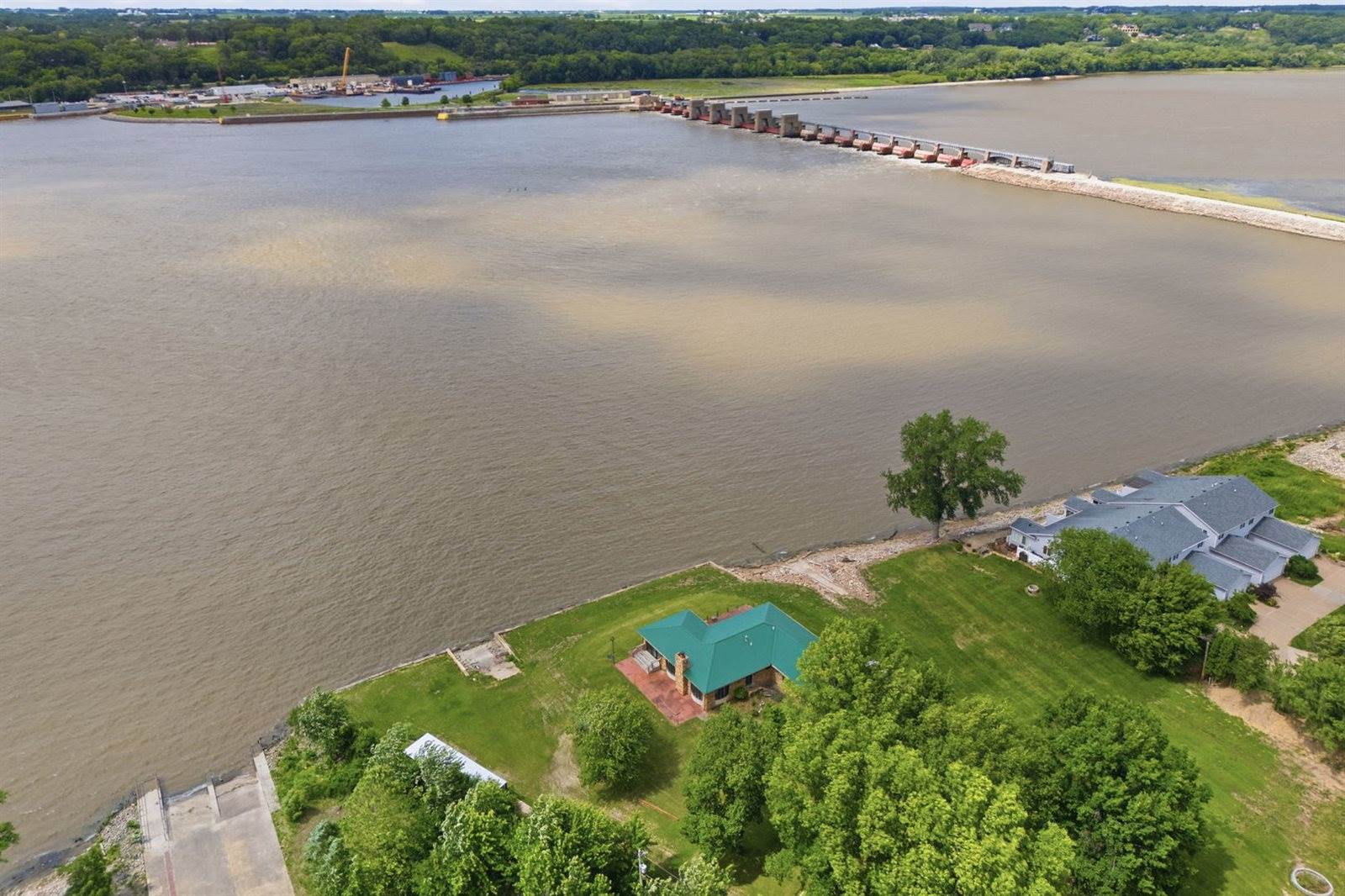 1501 State Avenue, Hampton, IL 61256