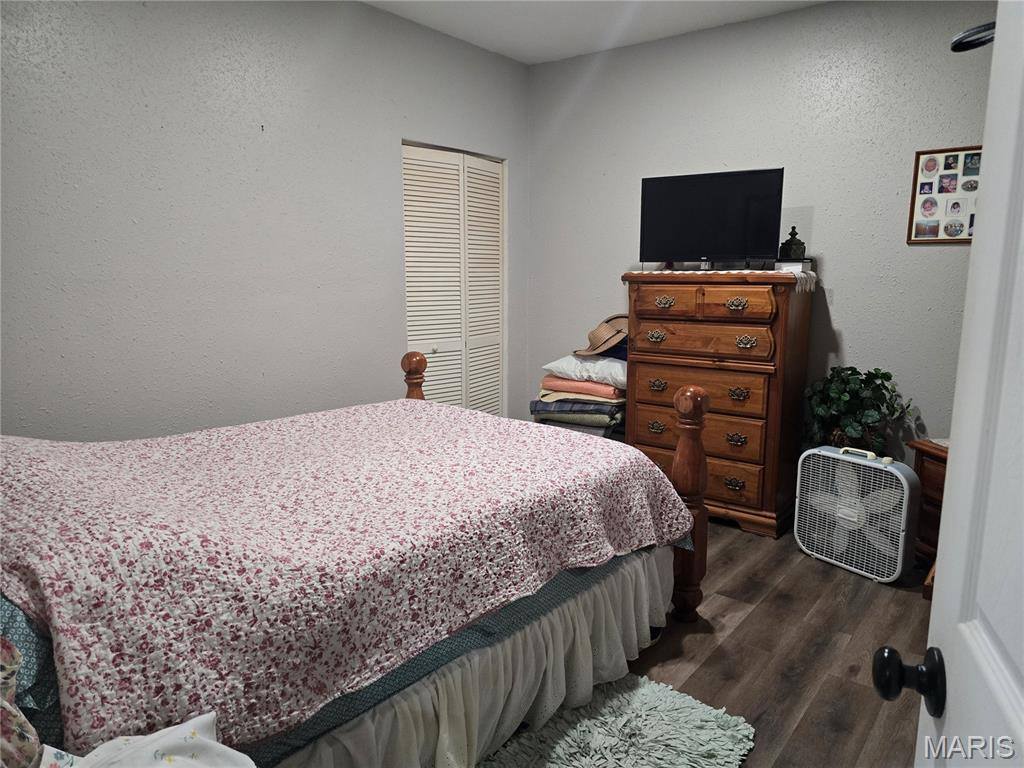 21620 State Route J, Newburg, MO 65550
