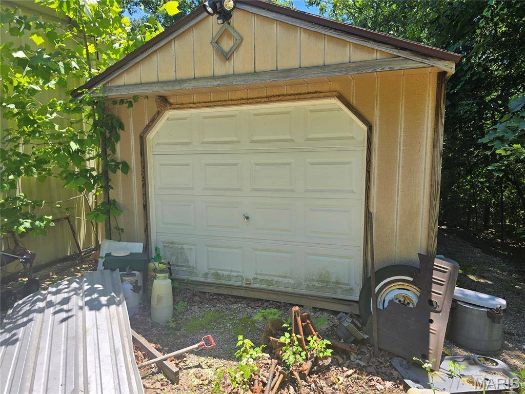 21620 State Route J, Newburg, MO 65550