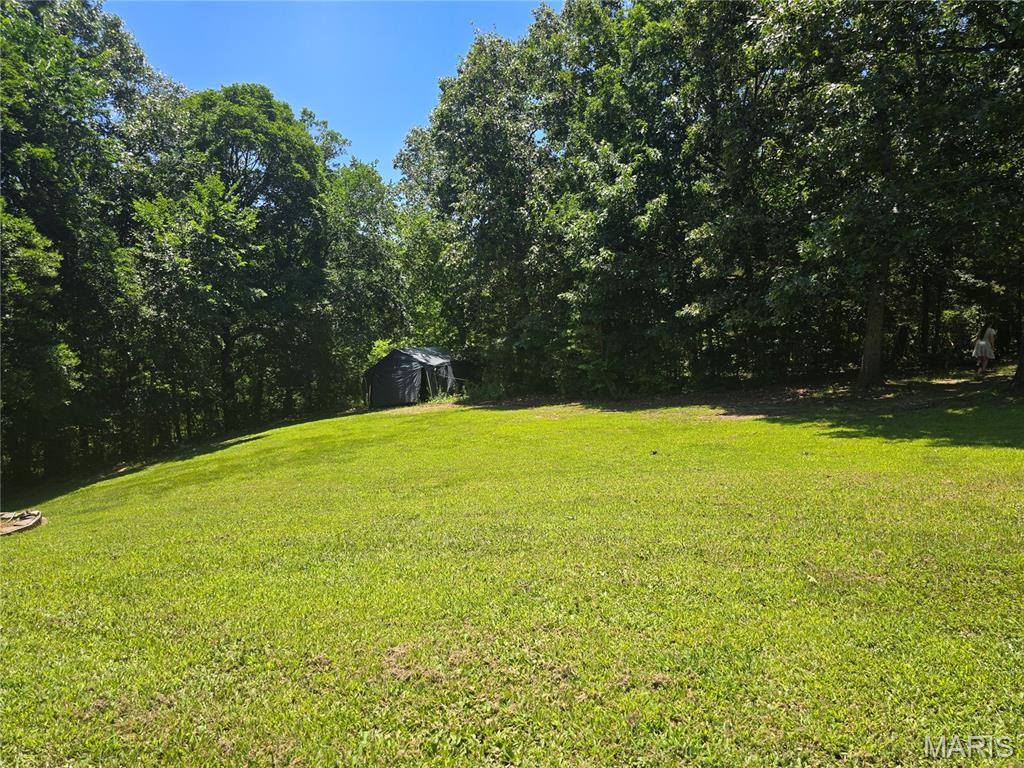 21620 State Route J, Newburg, MO 65550