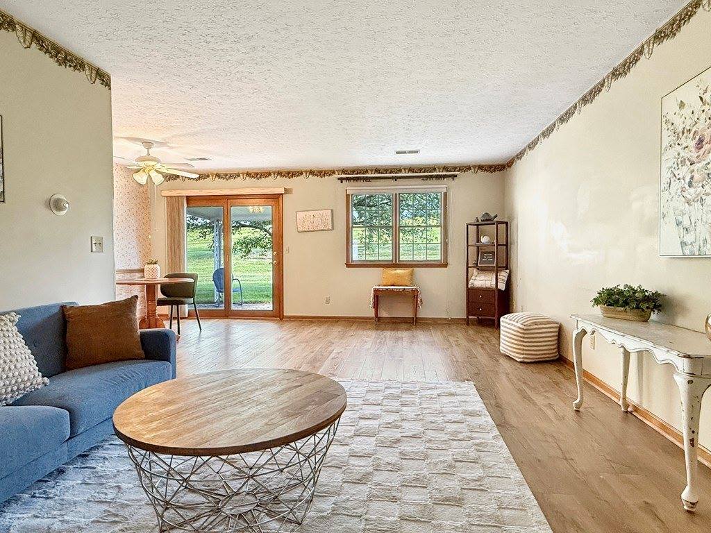 891 Avalon Drive, Ashland, OH 44805