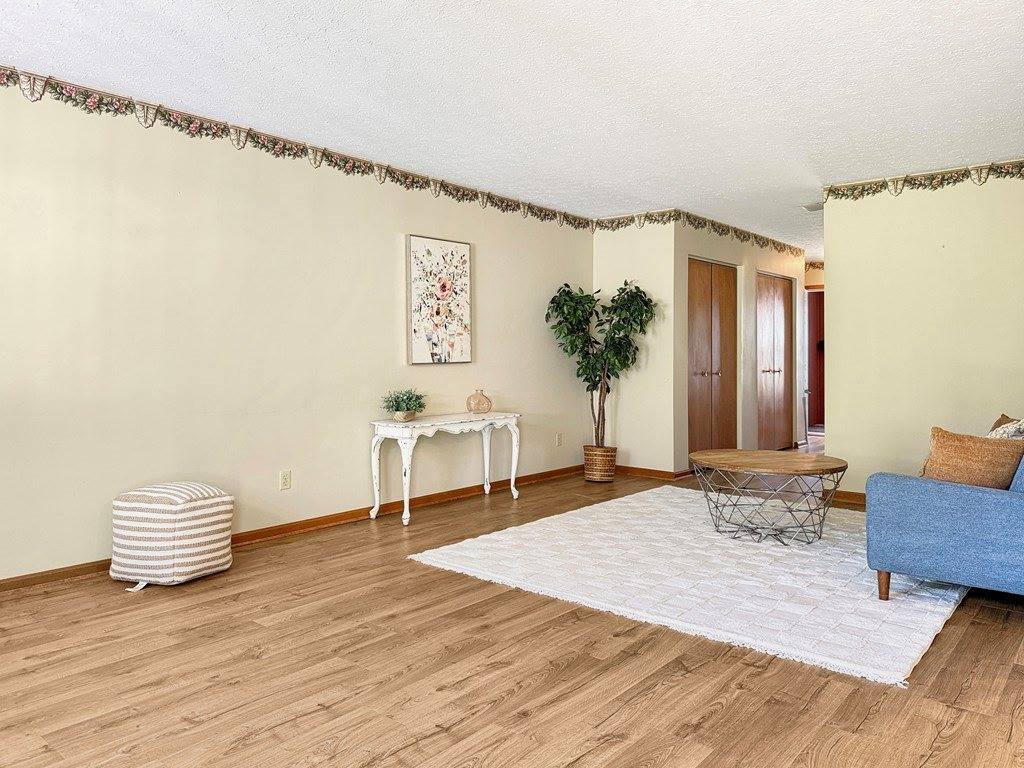 891 Avalon Drive, Ashland, OH 44805