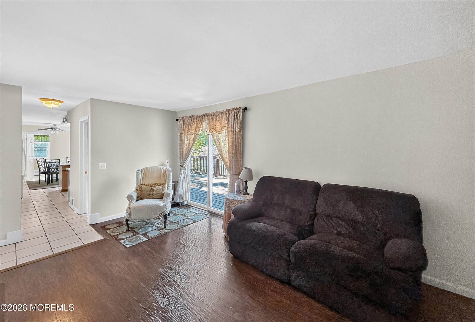 25 Rimwood Lane, Howell, NJ 07731