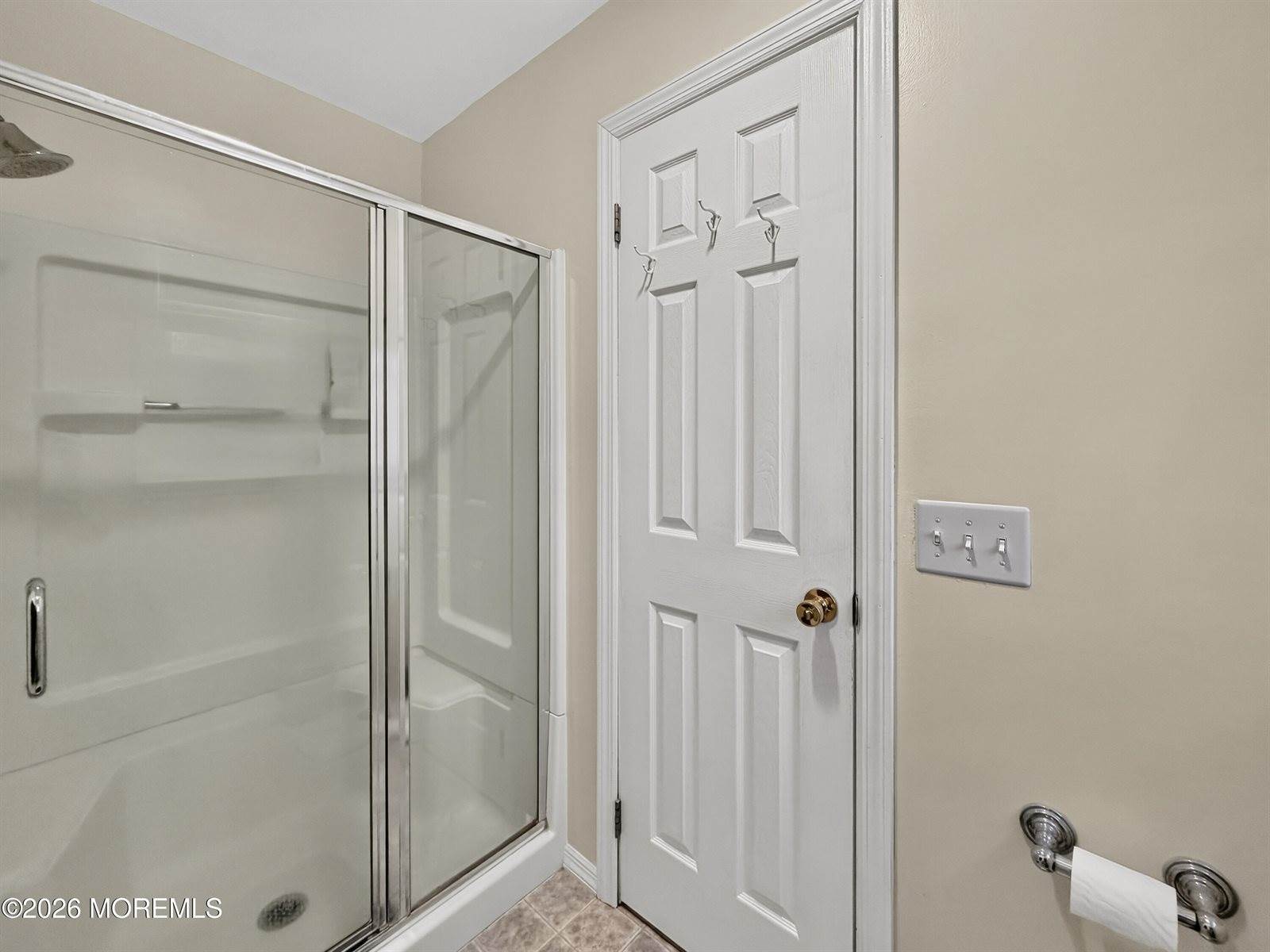25 Rimwood Lane, Howell, NJ 07731