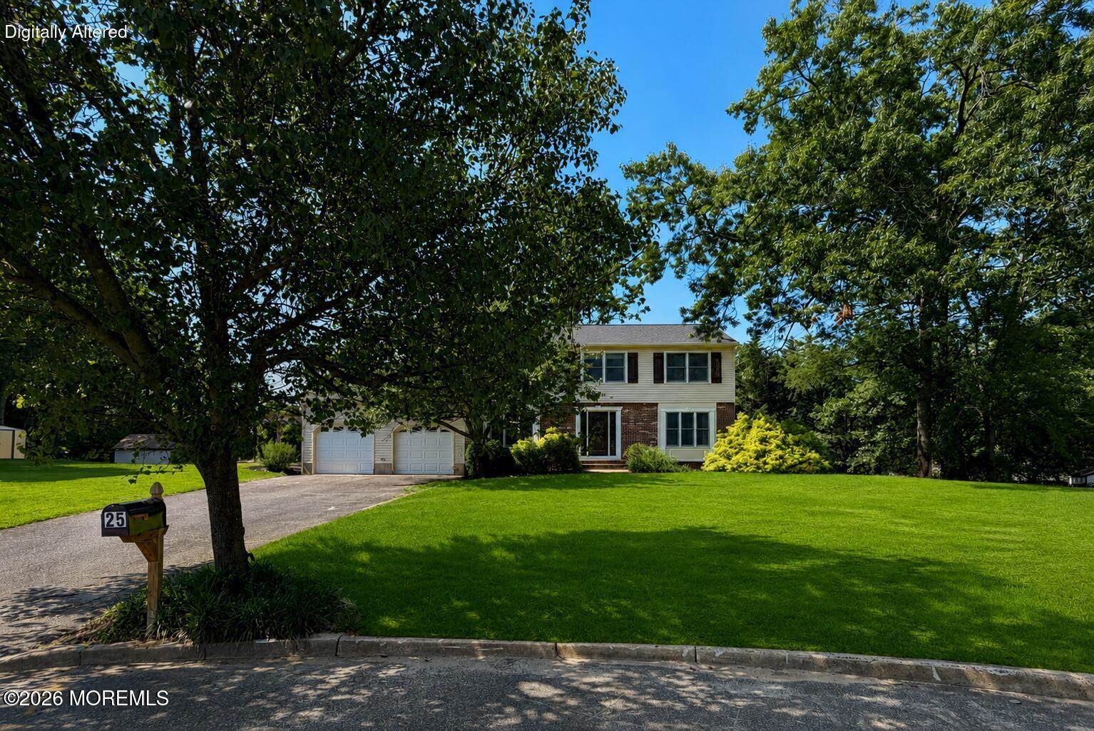 25 Rimwood Lane, Howell, NJ 07731