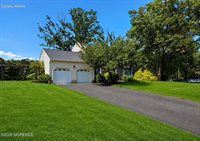 25 Rimwood Lane, Howell, NJ 07731