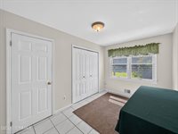 25 Rimwood Lane, Howell, NJ 07731