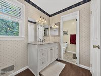 25 Rimwood Lane, Howell, NJ 07731