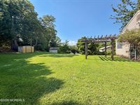 25 Rimwood Lane, Howell, NJ 07731
