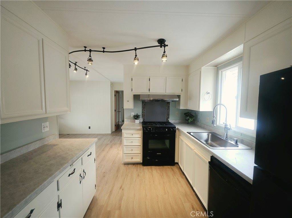 3860 S. Higuera St., San Luis Obispo, CA 93401