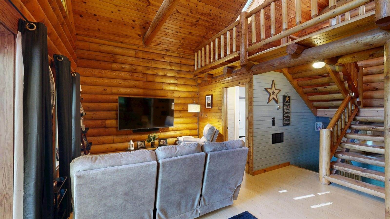 20643 Deer Island View Rd, Seneca, WI 54626