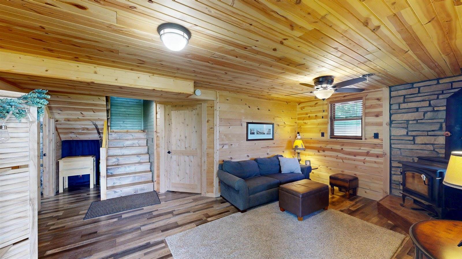 20643 Deer Island View Rd, Seneca, WI 54626