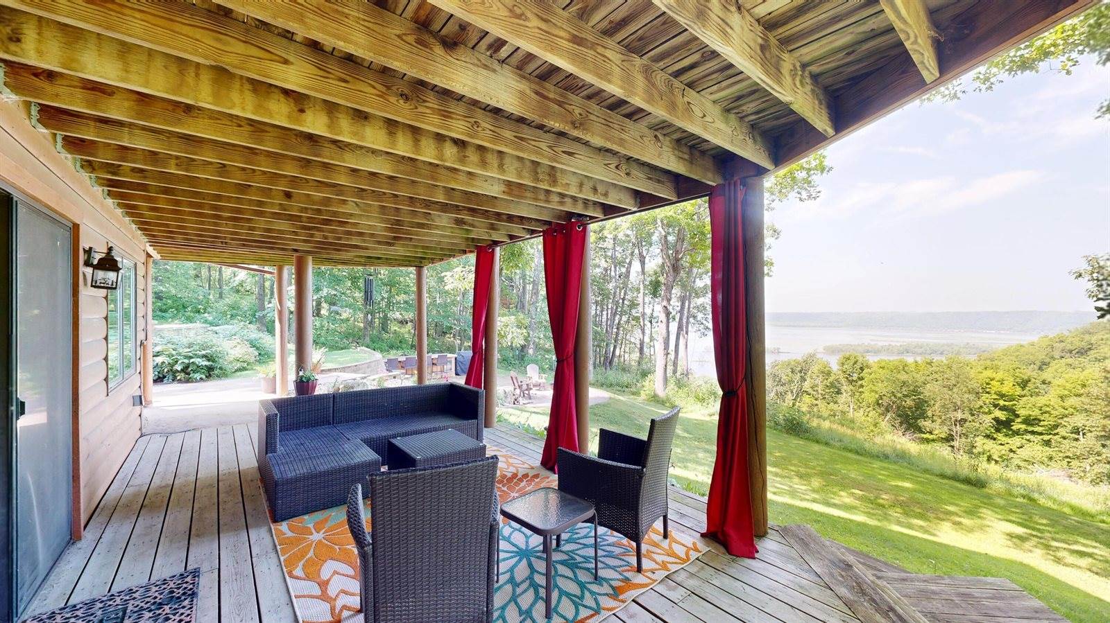20643 Deer Island View Rd, Seneca, WI 54626