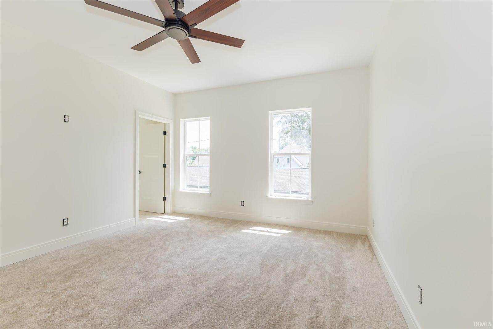 712 N Walnut Street, Muncie, IN 47305
