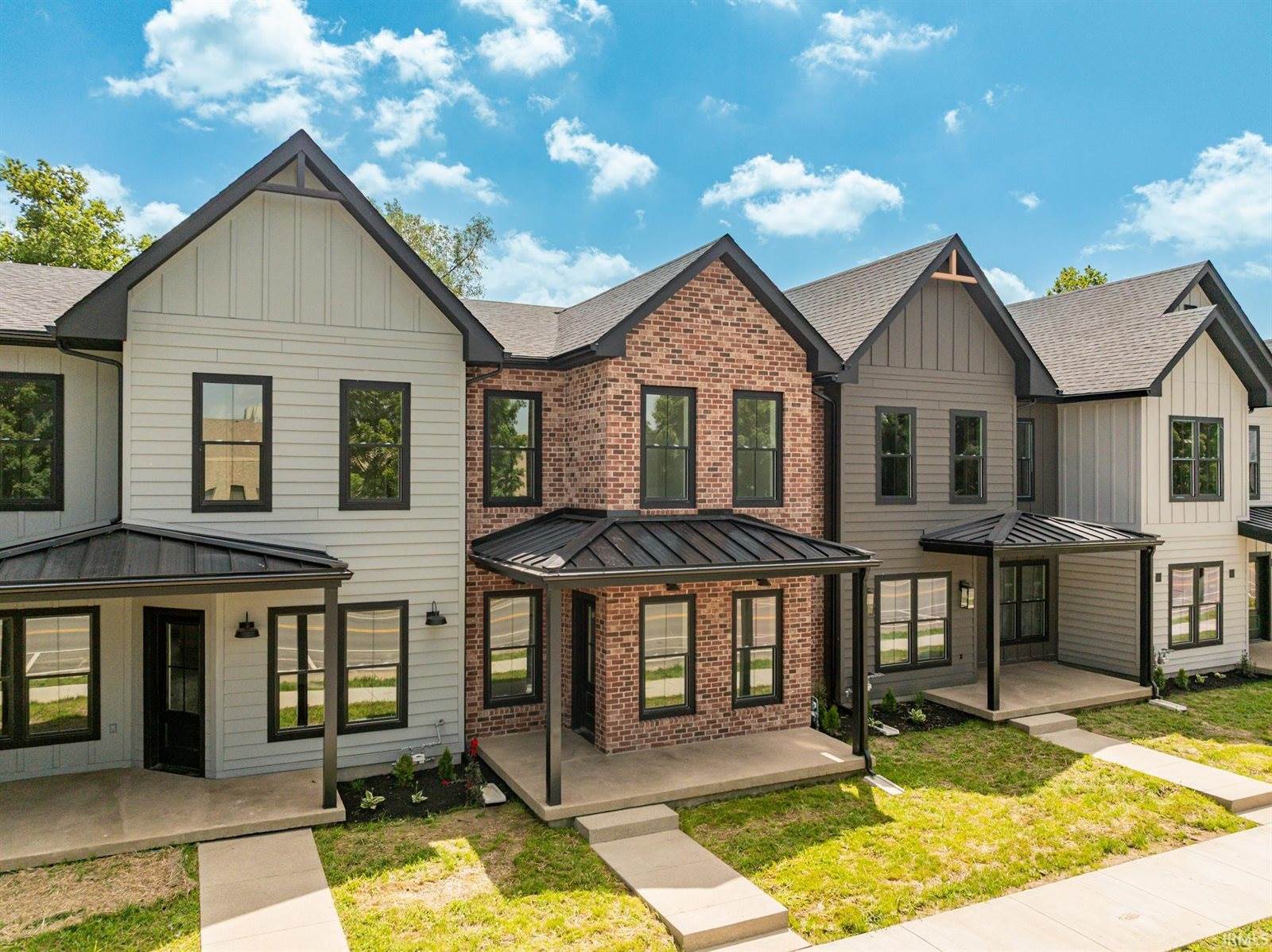 712 N Walnut Street, Muncie, IN 47305