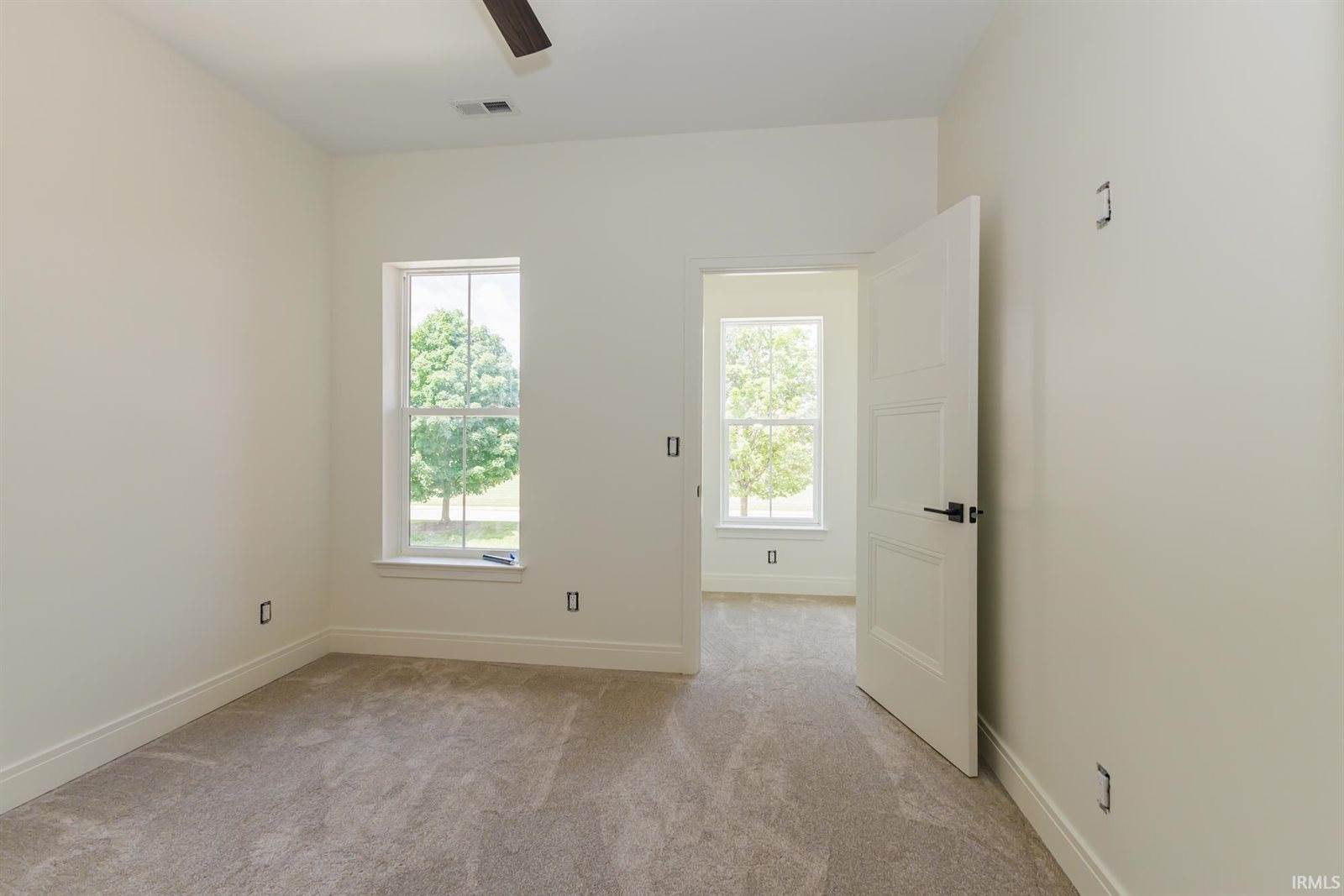 712 N Walnut Street, Muncie, IN 47305