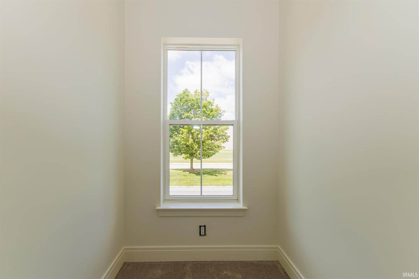 712 N Walnut Street, Muncie, IN 47305