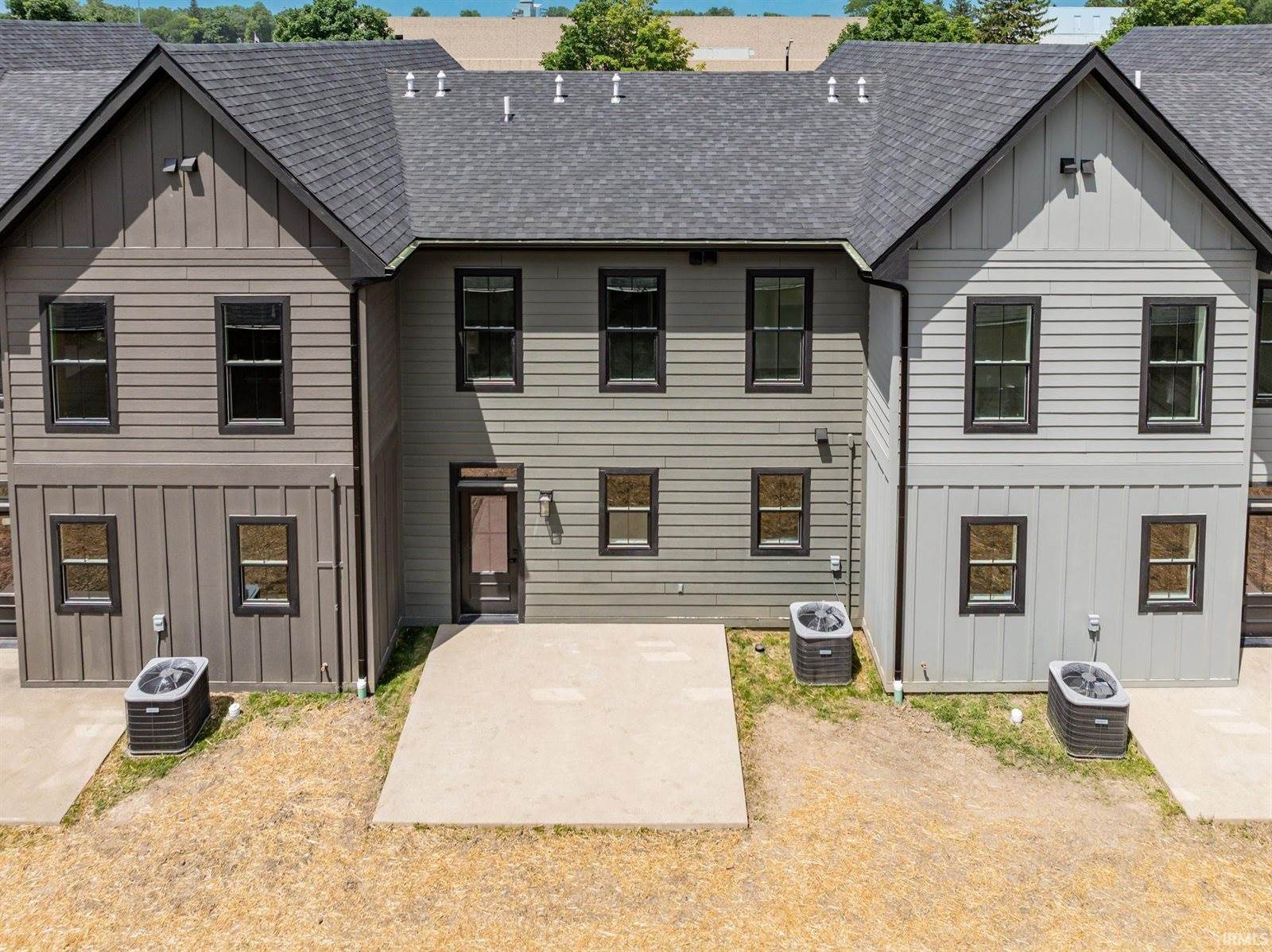 712 N Walnut Street, Muncie, IN 47305