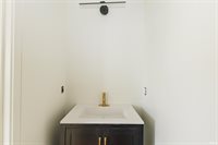 712 N Walnut Street, Muncie, IN 47305