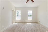 712 N Walnut Street, Muncie, IN 47305