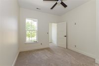 712 N Walnut Street, Muncie, IN 47305