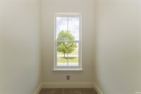 712 N Walnut Street, Muncie, IN 47305