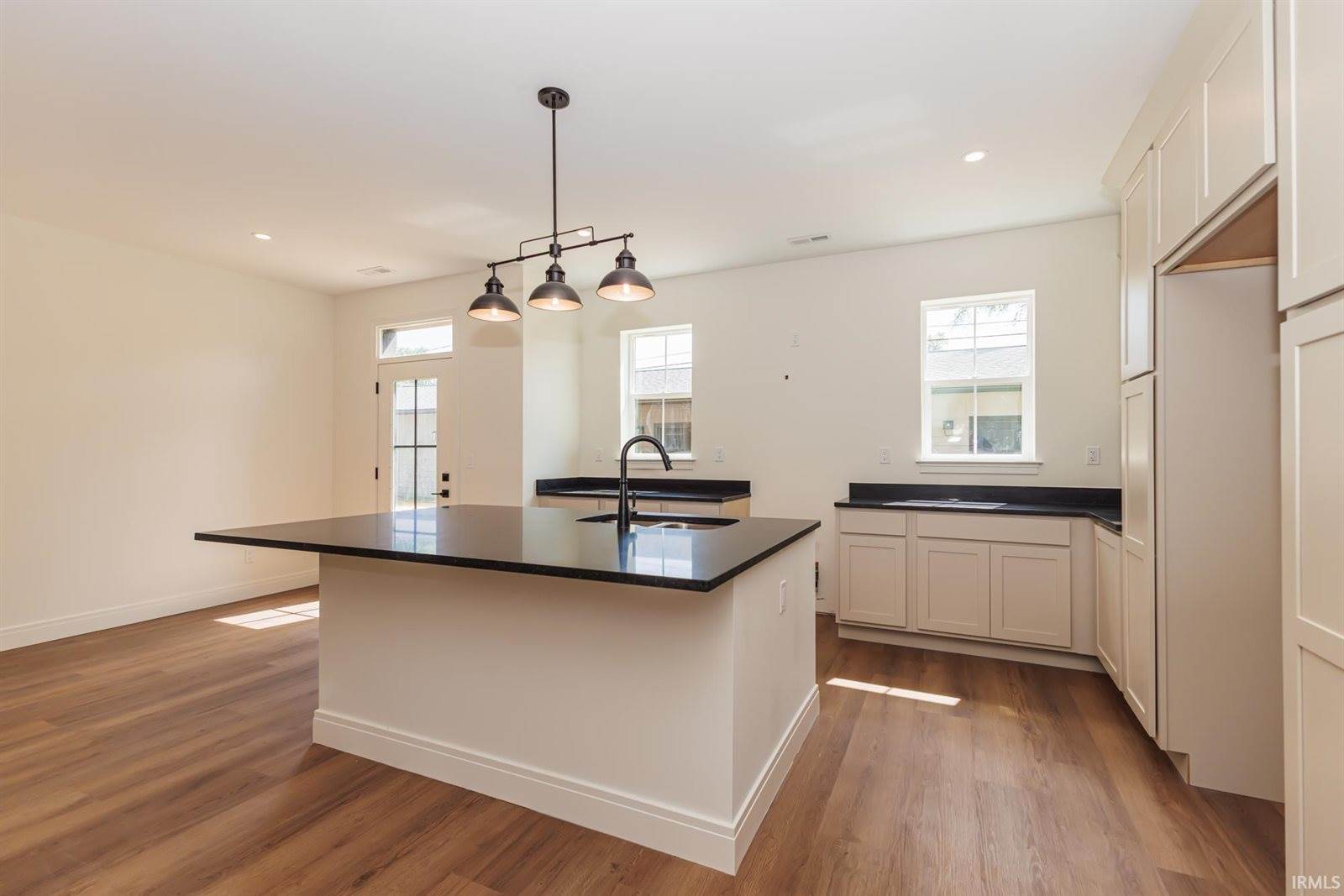 714 N Walnut Street, Muncie, IN 47305