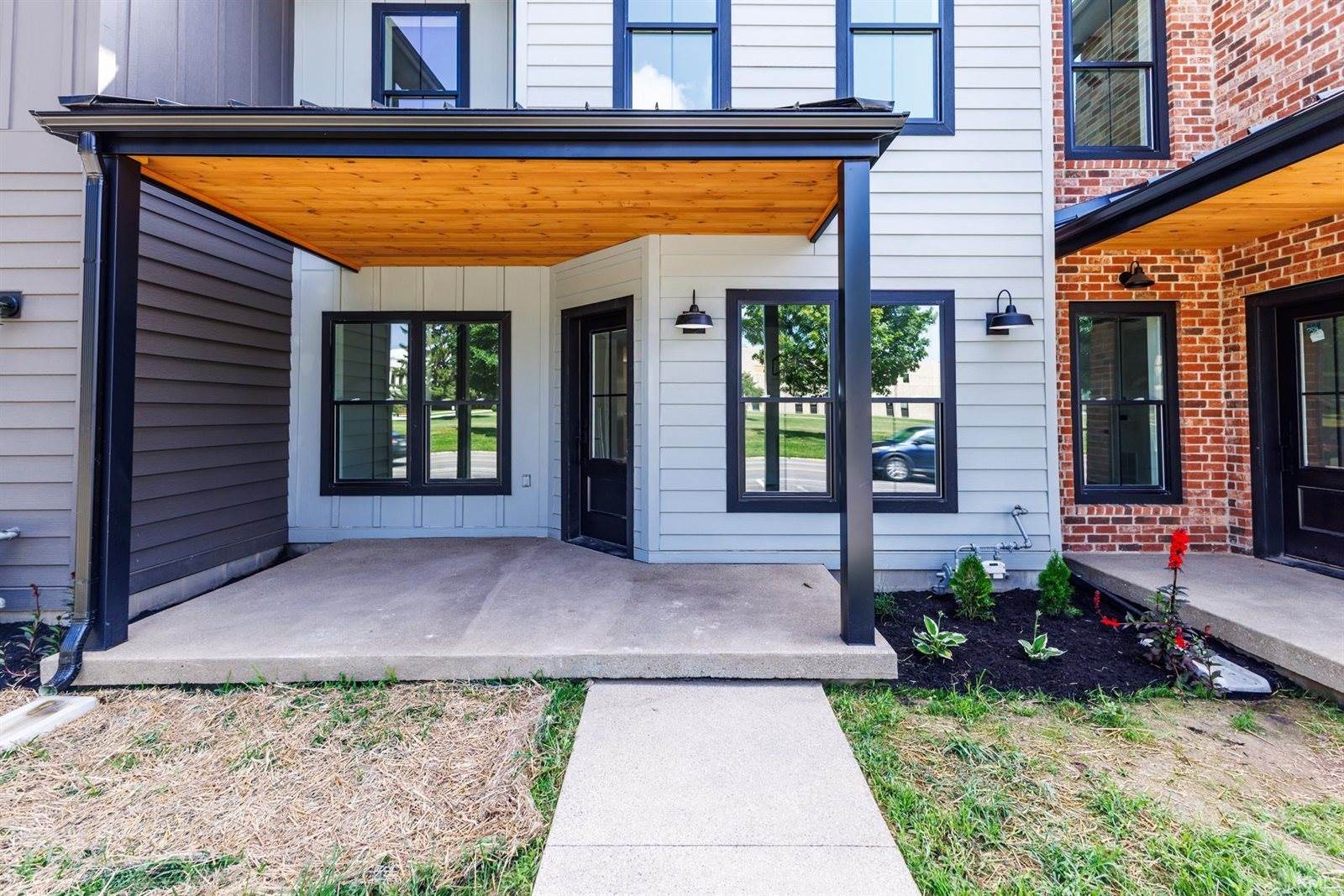 714 N Walnut Street, Muncie, IN 47305