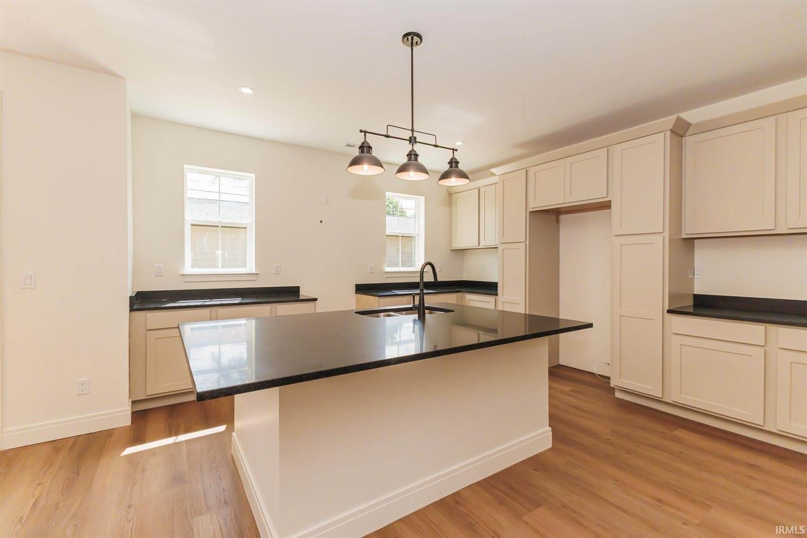 714 N Walnut Street, Muncie, IN 47305