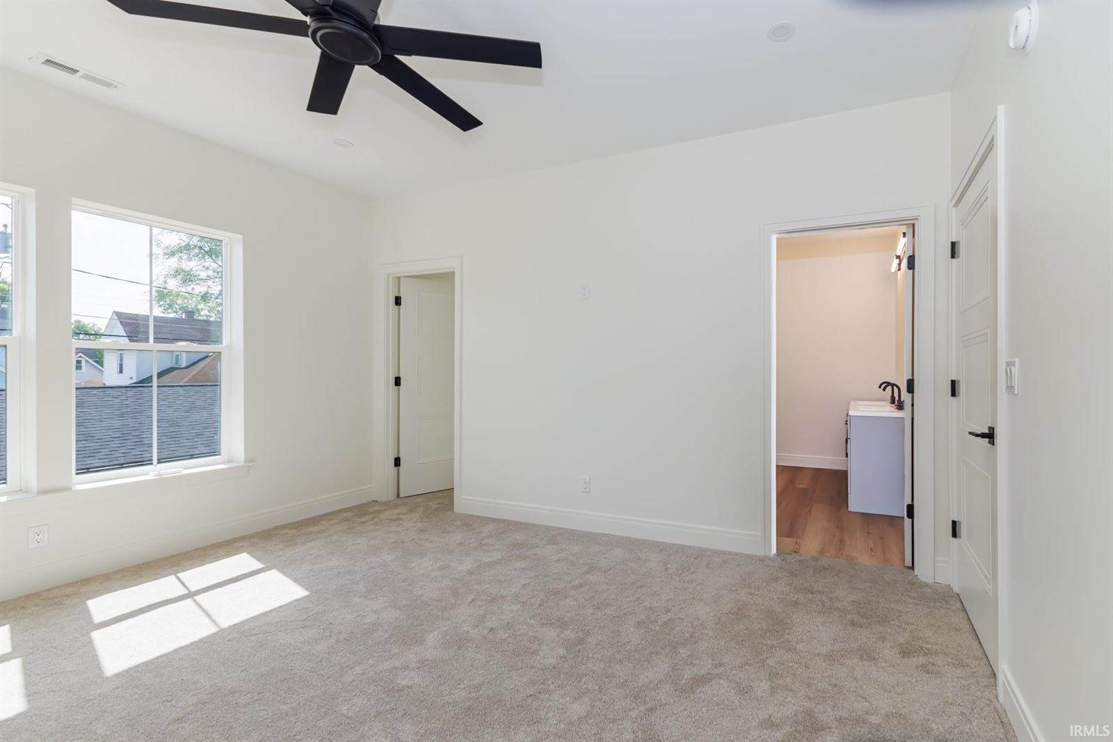 716 N Walnut Street, Muncie, IN 47305