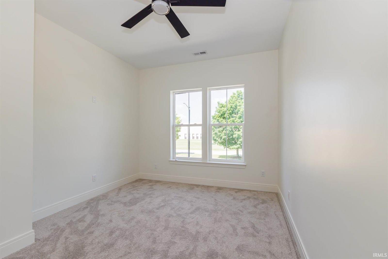 716 N Walnut Street, Muncie, IN 47305