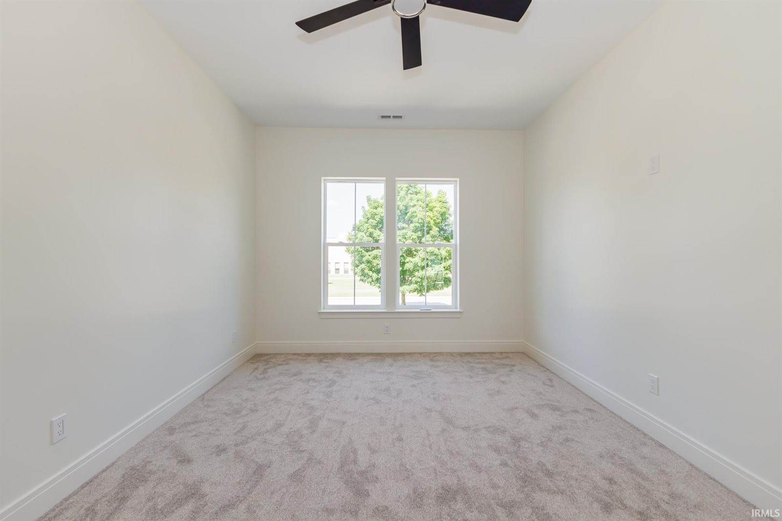 716 N Walnut Street, Muncie, IN 47305