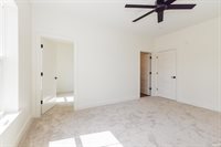 716 N Walnut Street, Muncie, IN 47305