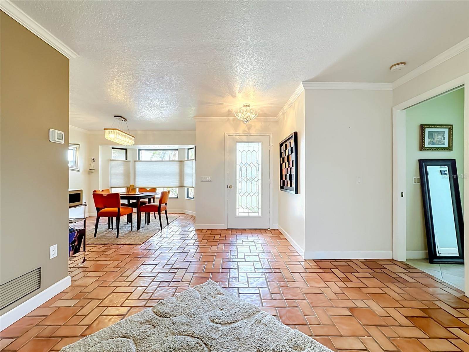 3234 Meadow Run Drive, Venice, FL 34293