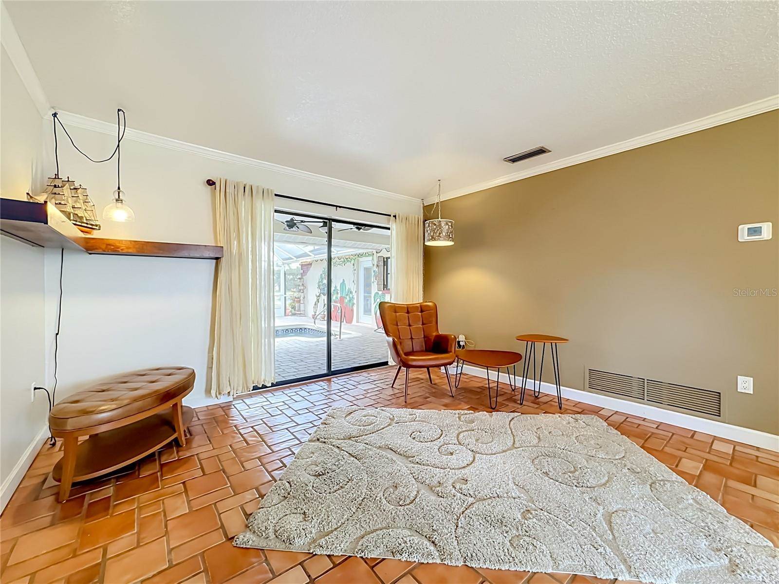 3234 Meadow Run Drive, Venice, FL 34293