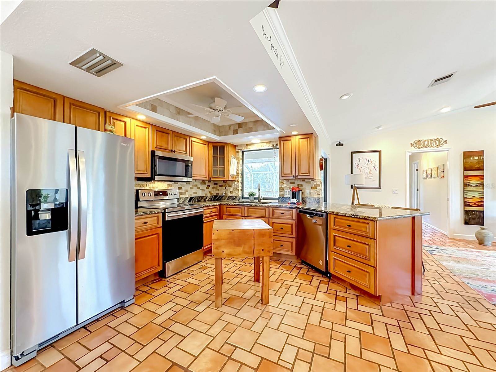 3234 Meadow Run Drive, Venice, FL 34293