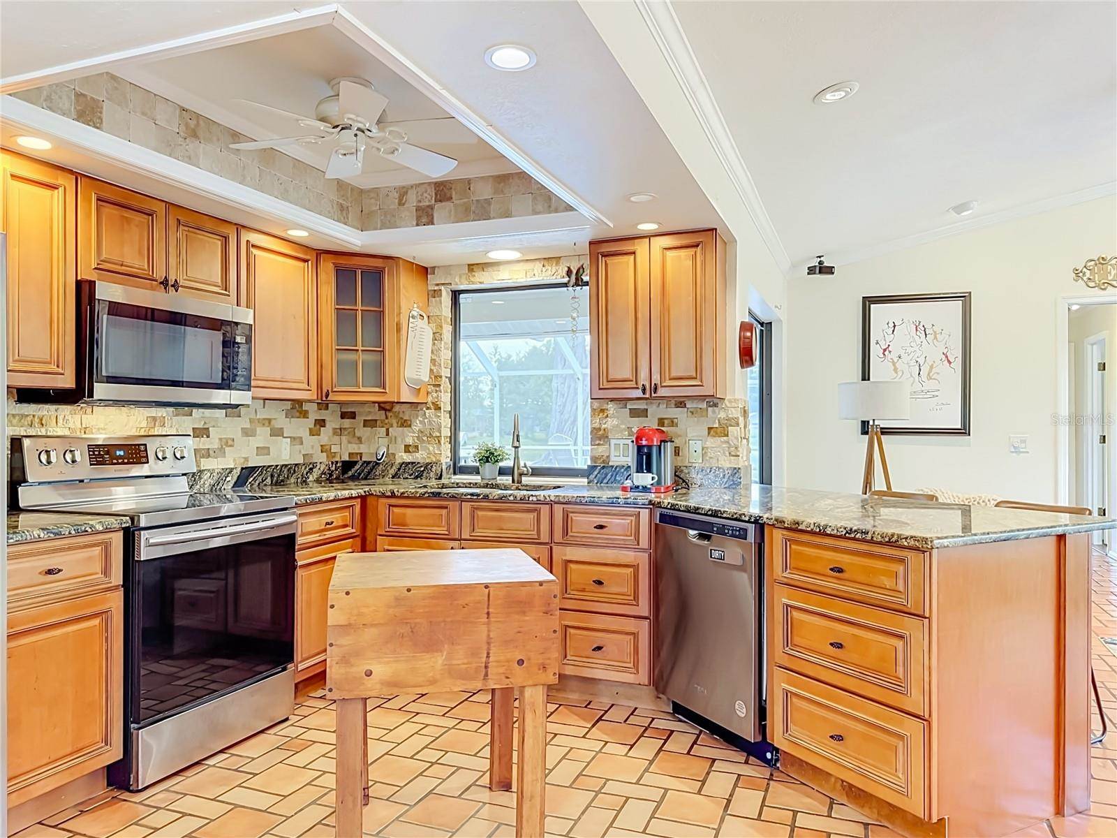 3234 Meadow Run Drive, Venice, FL 34293