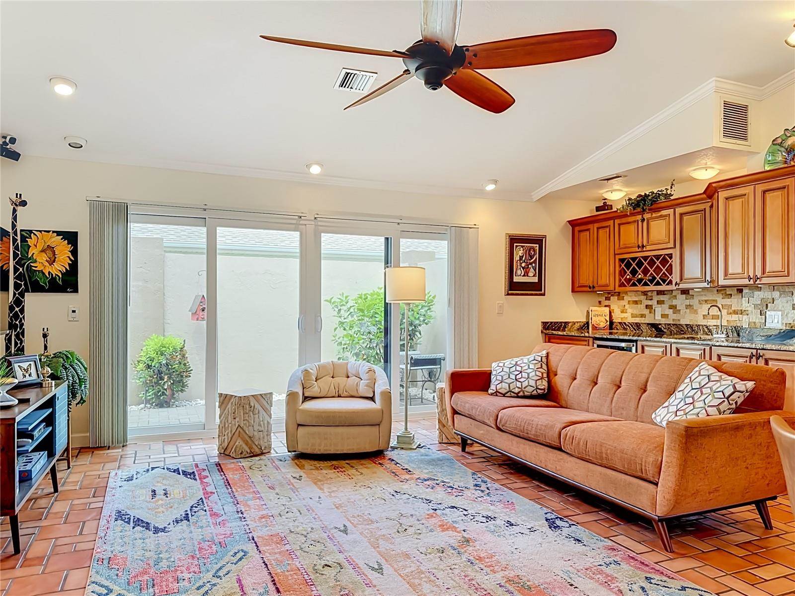 3234 Meadow Run Drive, Venice, FL 34293