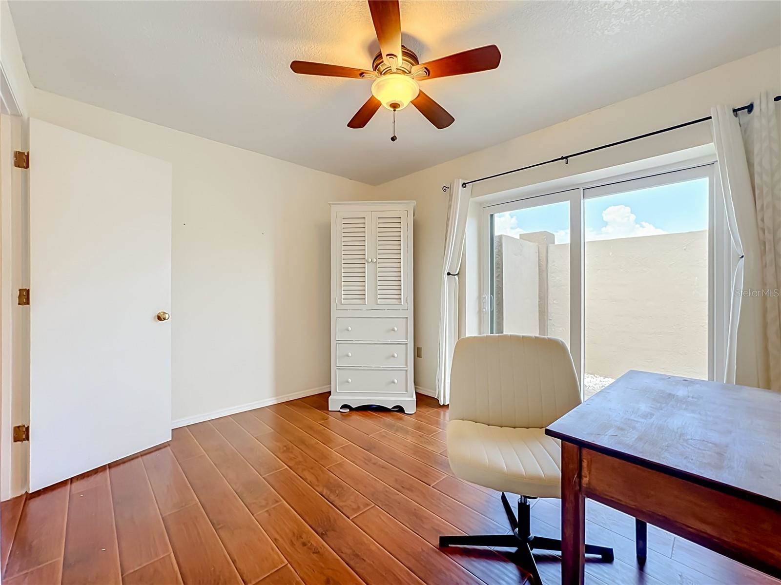 3234 Meadow Run Drive, Venice, FL 34293