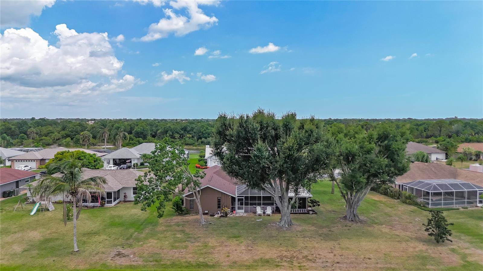 3234 Meadow Run Drive, Venice, FL 34293