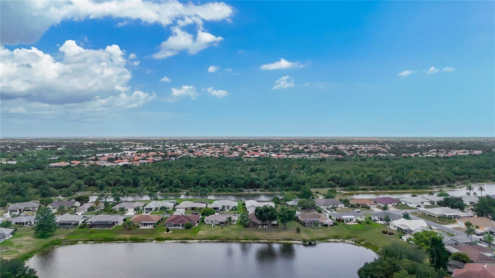 3234 Meadow Run Drive, Venice, FL 34293