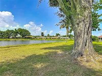 3234 Meadow Run Drive, Venice, FL 34293