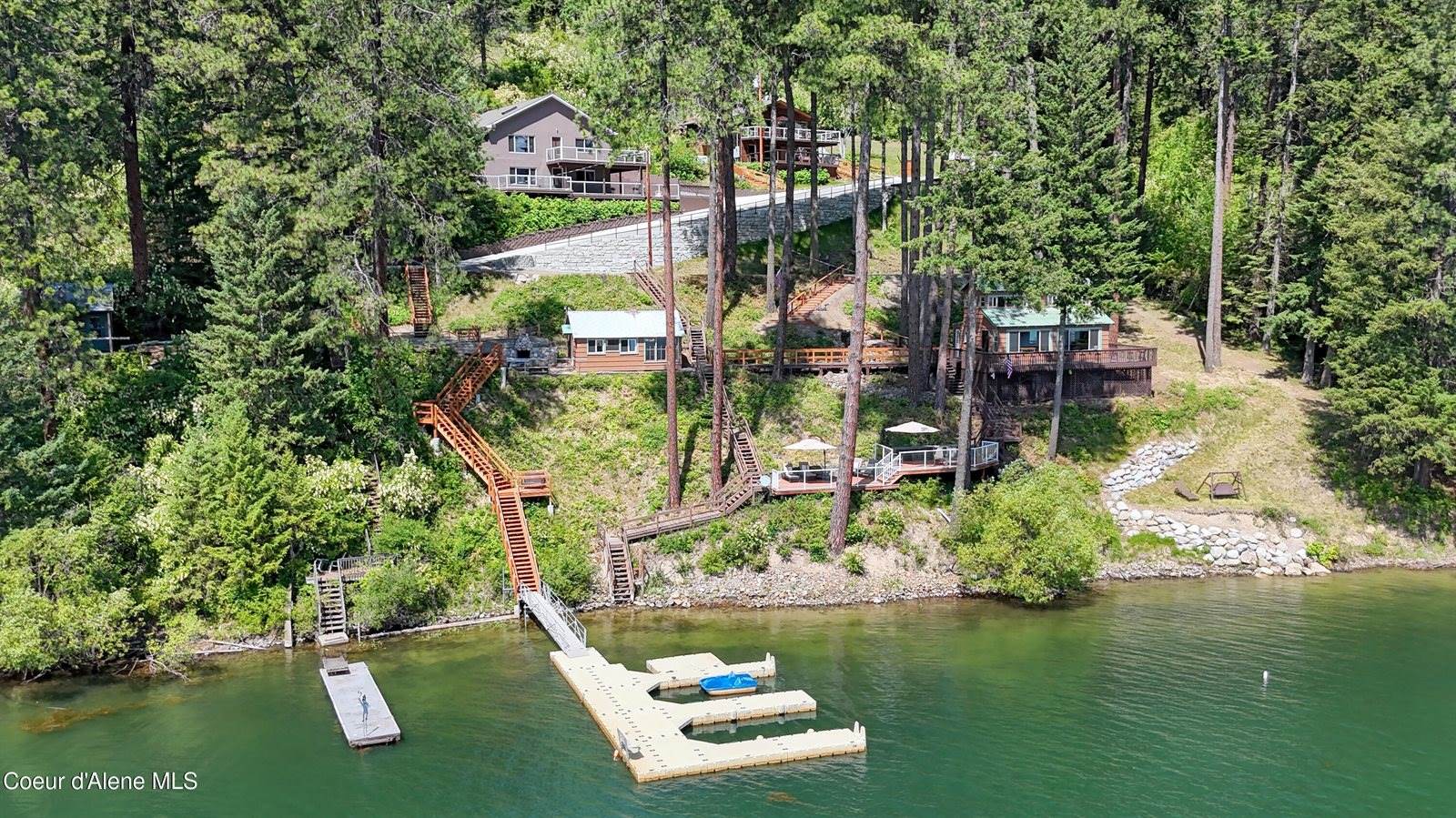 15039 North Shenandoah Dr, Hayden, ID 83835