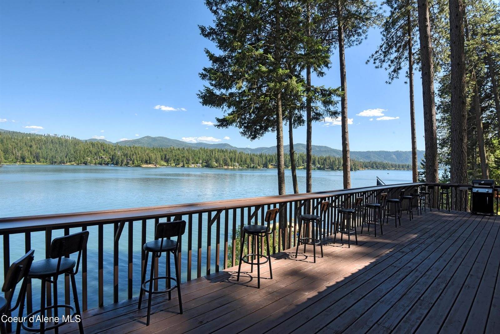 15039 North Shenandoah Dr, Hayden, ID 83835